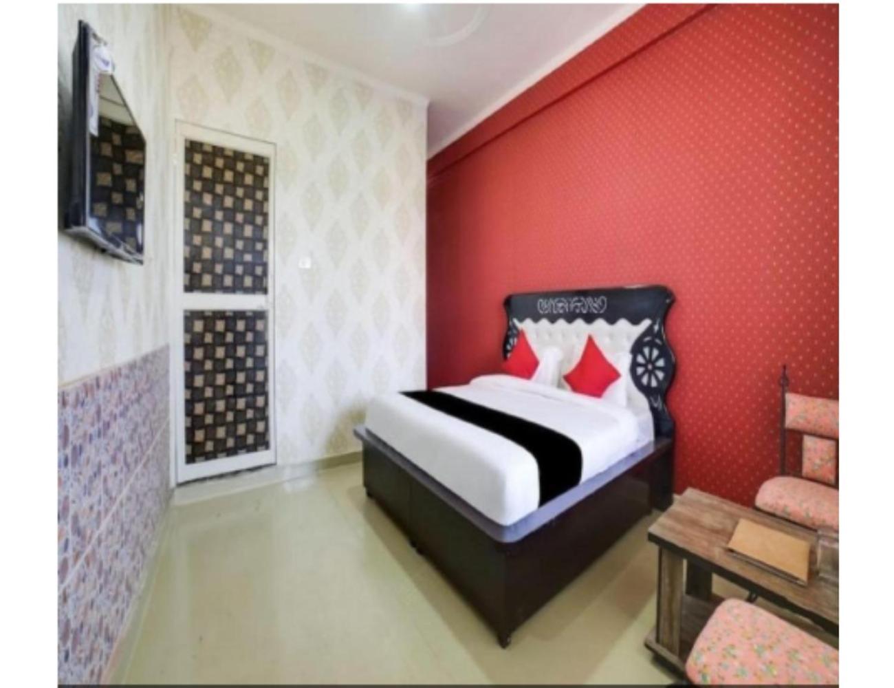 Sudhir Hotel & Banquet, סוניפאט מראה חיצוני תמונה