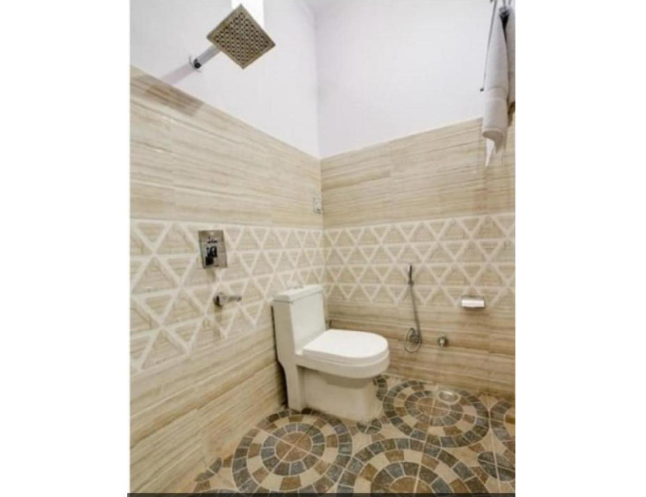 Sudhir Hotel & Banquet, סוניפאט מראה חיצוני תמונה