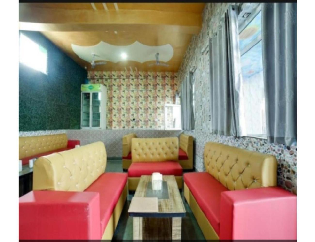 Sudhir Hotel & Banquet, סוניפאט מראה חיצוני תמונה